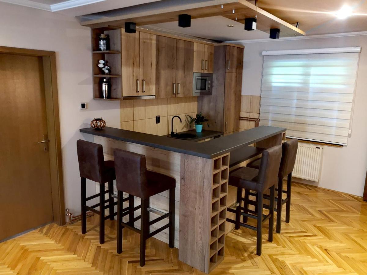 Apartman Villa Čačak Exteriör bild